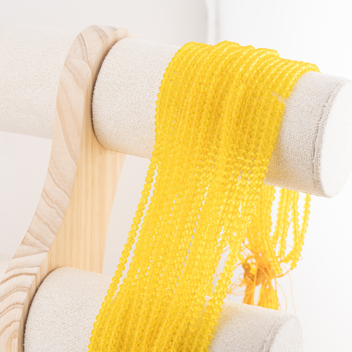 Perline Di Cristalli Rondelle Sfaccettate 3,5x2,5mm 10 FILI Su Filo Di Cotone Pronti all'uso Giallo Limone Trasparente-RONDELLE 3,5x2,5mm | Worldofjewel.com