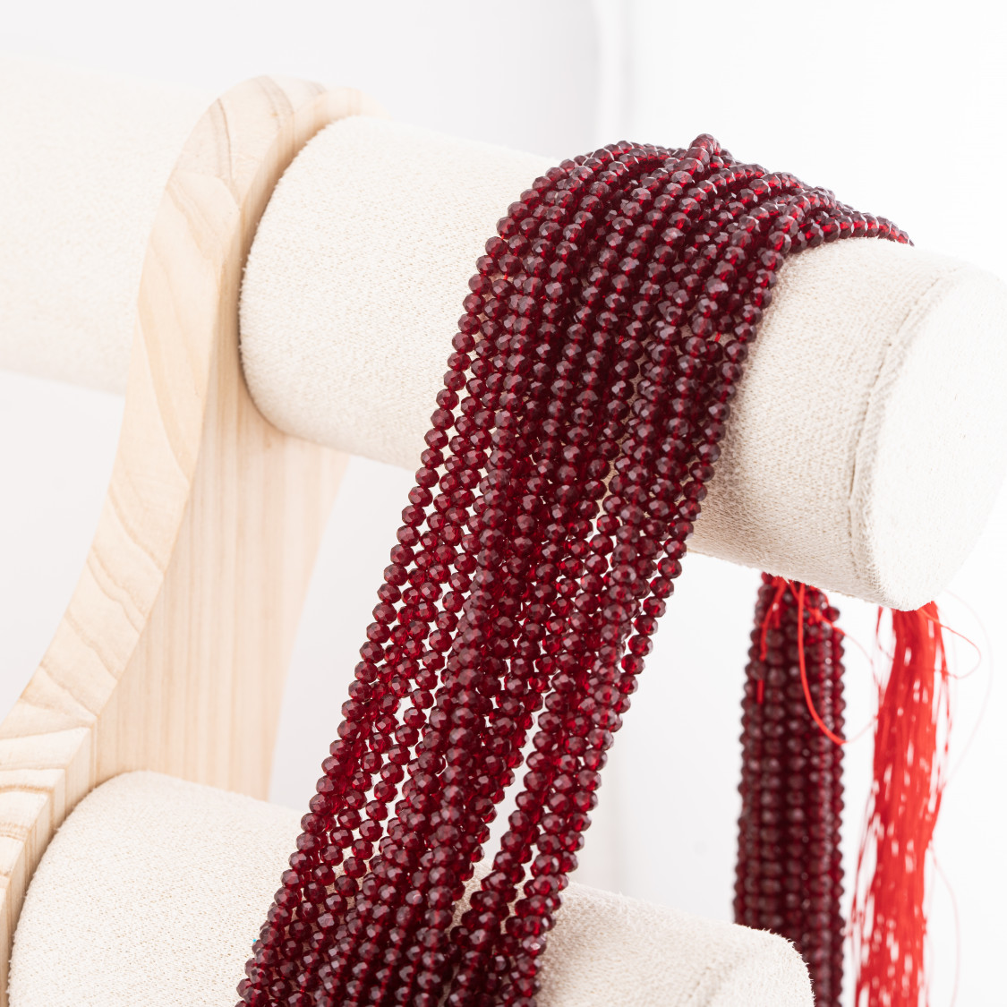 Perline Di Cristalli Rondelle Sfaccettate 3,5x2,5mm 10 FILI Su Filo Di Cotone Pronti all'uso Rosso Trasparente-RONDELLE 3,5x2,5mm | Worldofjewel.com