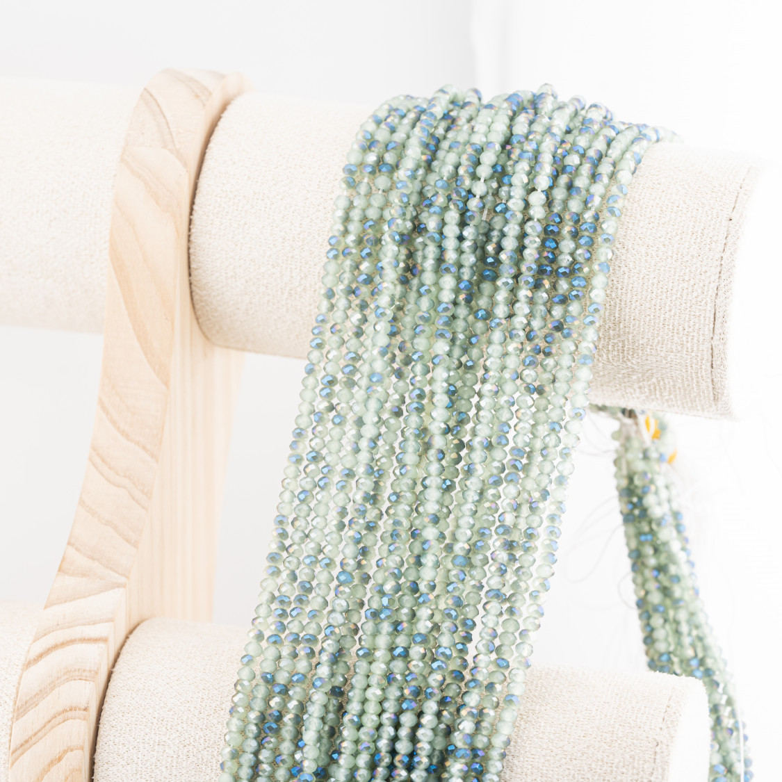 Perline Di Cristalli Rondelle Sfaccettate 3,5x2,5mm 10 FILI Su Filo Di Cotone Pronti all'uso Verde Splendente-RONDELLE 3,5x2,5mm | Worldofjewel.com