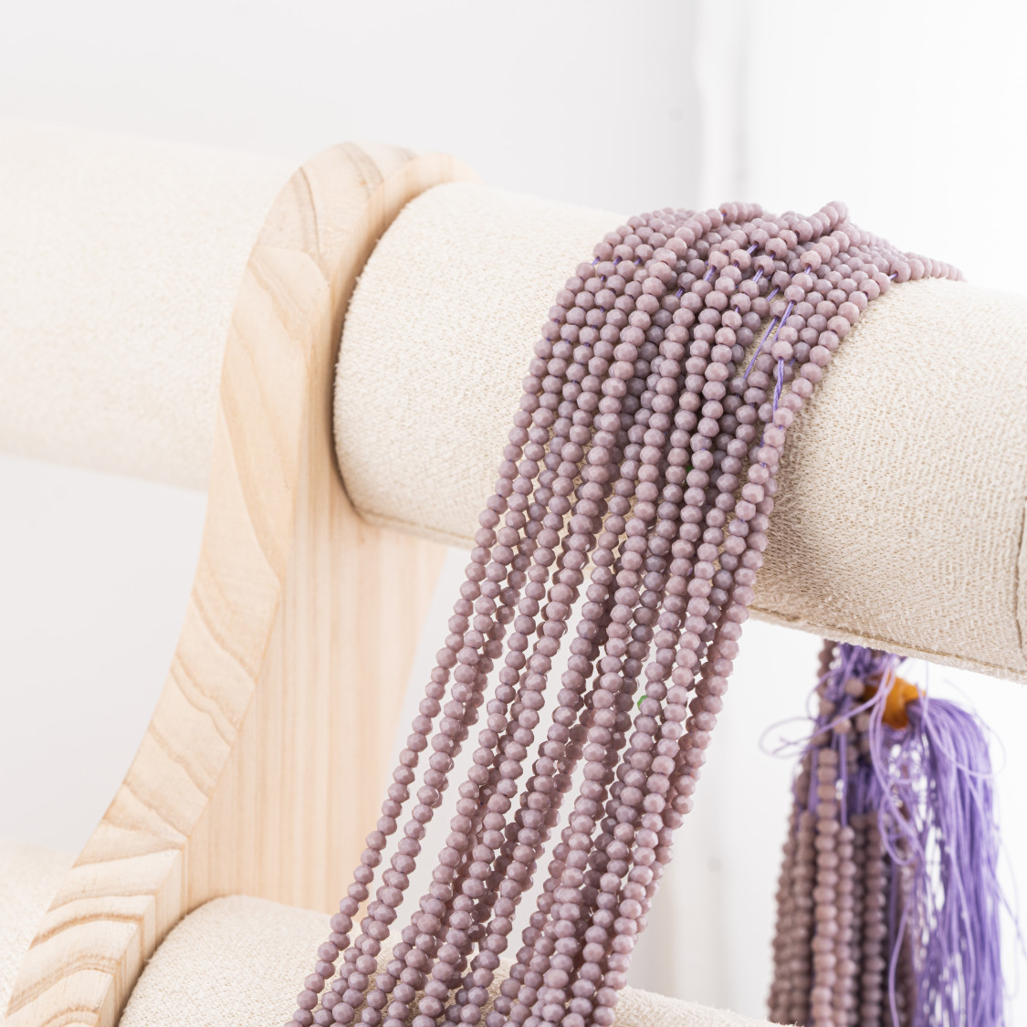 Perline Di Cristalli Rondelle Sfaccettate 3,5x2,5mm 10 FILI Su Filo Di Cotone Pronti all'uso Viola Prugna-RONDELLE 3,5x2,5mm | Worldofjewel.com