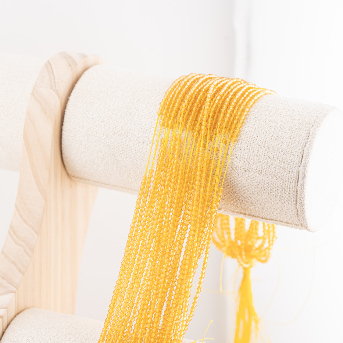 Perline Di Cristalli Rondelle Sfaccettate 3,5x2,5mm 10 FILI Su Filo Di Cotone Pronti all'uso Giallo Caldo Trasparente-RONDELLE 3,5x2,5mm | Worldofjewel.com