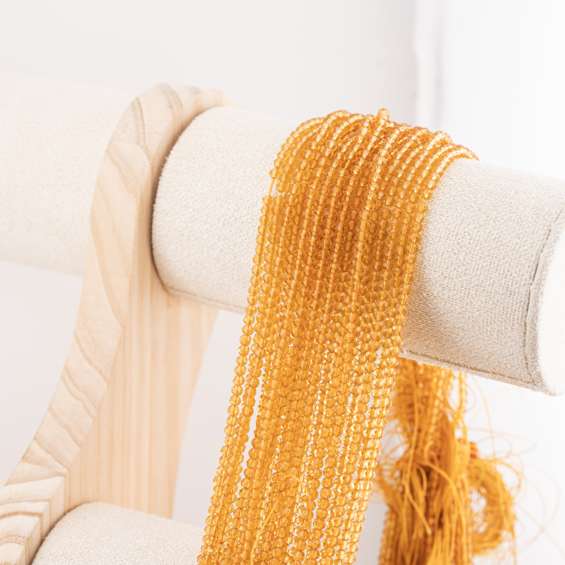 Perline Di Cristalli Rondelle Sfaccettate 3x2mm 10 FILI Su Filo Di Cotone Pronti all'uso Giallo Caldo Trasparente-RONDELLE 3x2mm | Worldofjewel.com