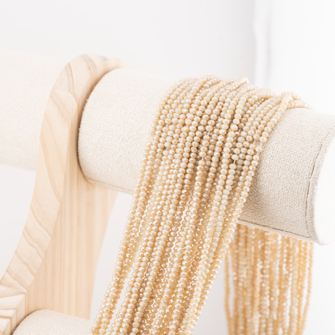 Perline Di Cristalli Rondelle Sfaccettate 3x2mm 10 FILI Su Filo Di Cotone Pronti all'uso Beige Dorato-RONDELLE 3x2mm | Worldofjewel.com