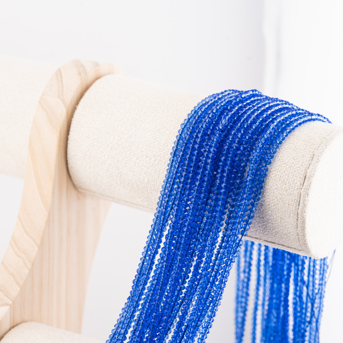 Perline Di Cristalli Rondelle Sfaccettate 3x2mm 10 FILI Su Filo Di Cotone Pronti all'uso Blu Notte Trasparente-RONDELLE 3x2mm | Worldofjewel.com