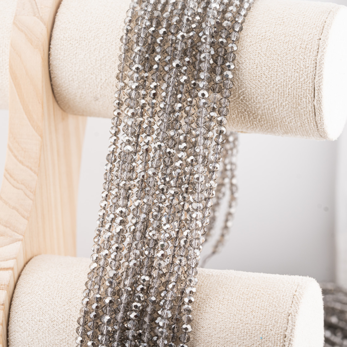 Perline Di Cristalli Rondelle Sfaccettate 4x3mm 10 FILI Su Filo Di Cotone Pronti all'uso-RONDELLE 4x3mm | Worldofjewel.com