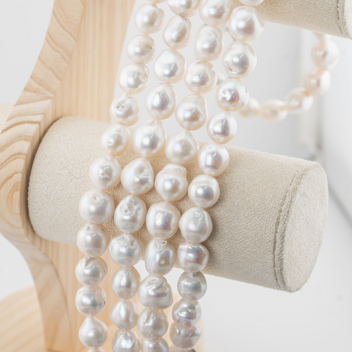Baroque Drop-Shaped River Pearls (FWx) 75-80gr White-BAROQUE RIVER PEARLS CLASSIC LINE | Worldofjewel.com