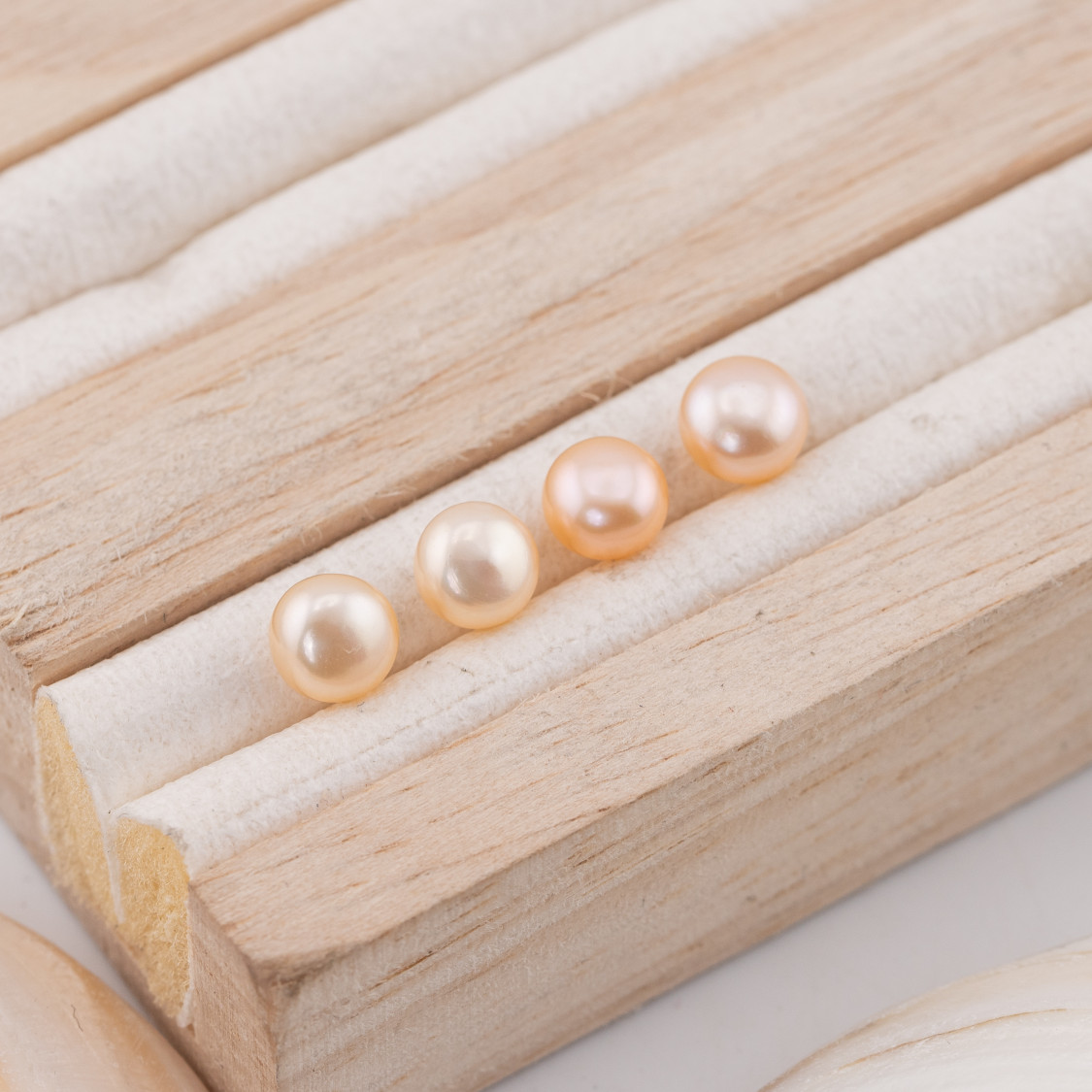 Κουμπιά River Pearl Cabochon 1 Τρύπα (AAAA) 6.0-6.5mm 12 Ζεύγη Ροζ-ΜΑΡΓΑΡΙΤΑΡΙΑ ΠΟΤΑΜΟΥ ΑΠΟ ΚΑΛΛΙΕΡΓΕΙΑ ΓΛΥΚΟΥ ΝΕΡΟΥ, ΚΟΥΜΠΙΑ 1 ΤΡΥΠΗΣ | Worldofjewel.com