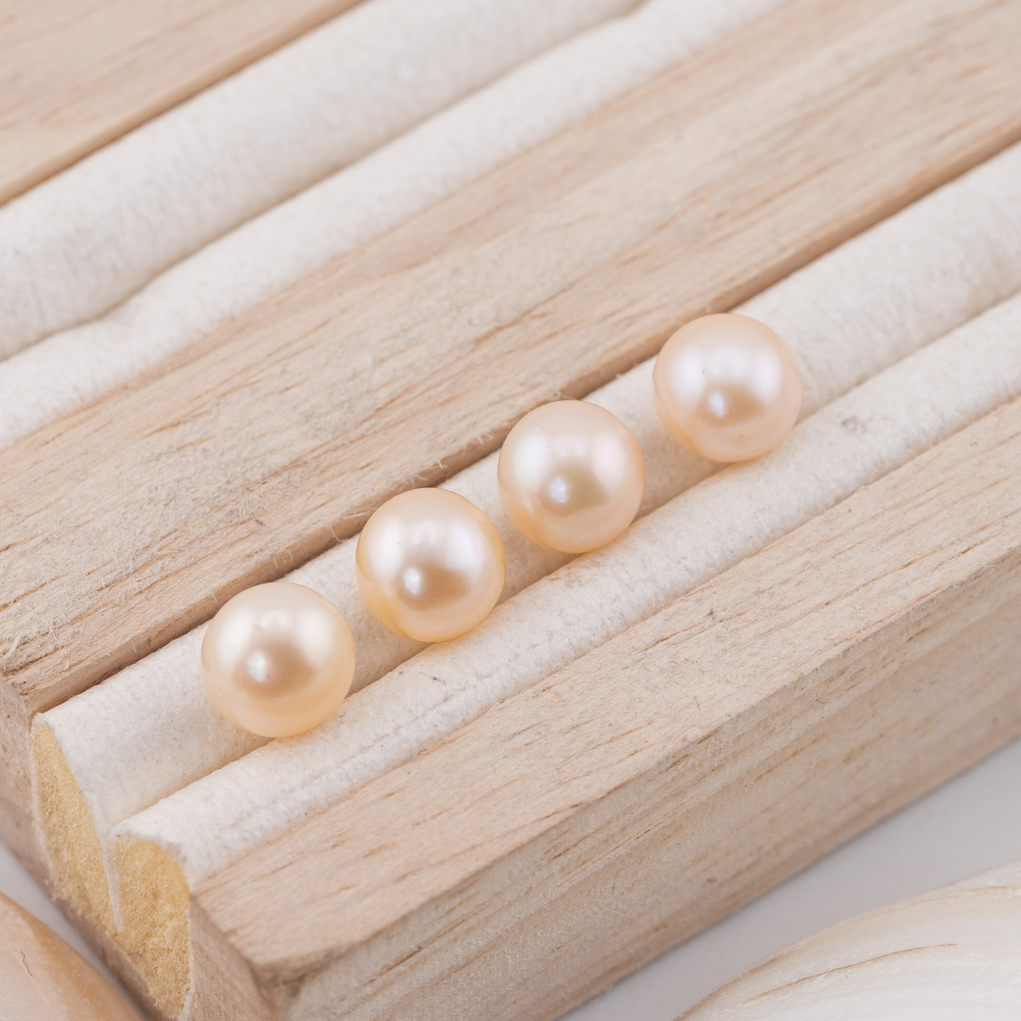 Cabujones de perla de río con 1 agujero (AAAA), 8,0-8,5 mm, 12 pares, color rosa-BOTONES DE 1 AGUJERO DE PERLAS DE RÍO CULTIVADAS EN AGUA DULCE | Worldofjewel.com