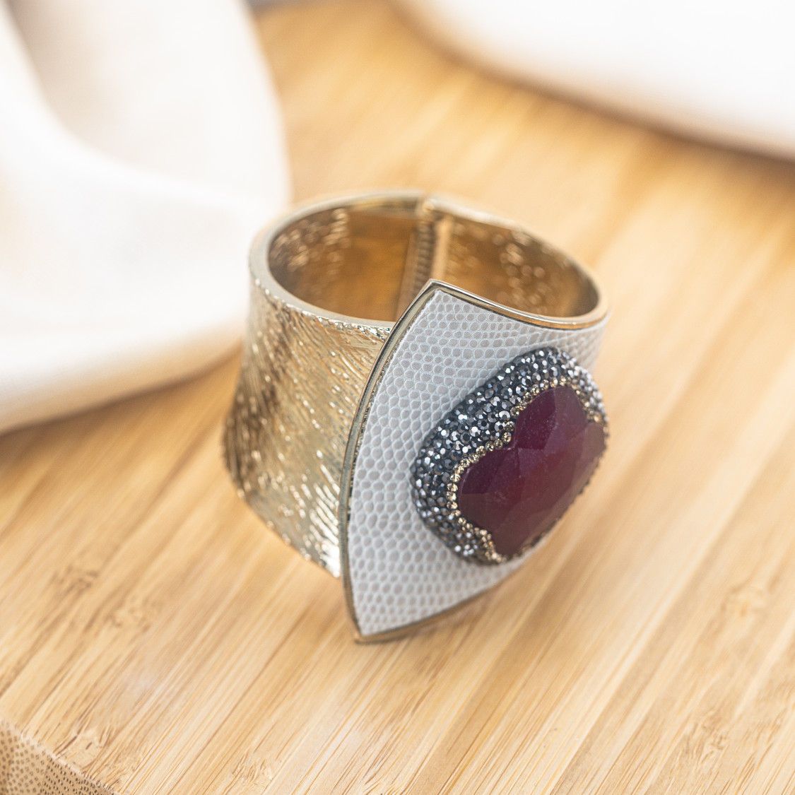 Bracciale in Bronzo Con Pietre e Marcasite Dorato MOD.640-BRACCIALI BIJOUX | Worldofjewel.com