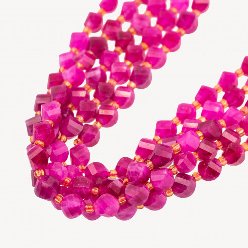 Jade torsadé fuchsia à facettes de 6 mm