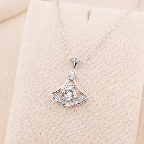Collier en argent 925 avec pendentif en moissanite blanche en forme d'éventail, plaqué rhodium MS-074QB