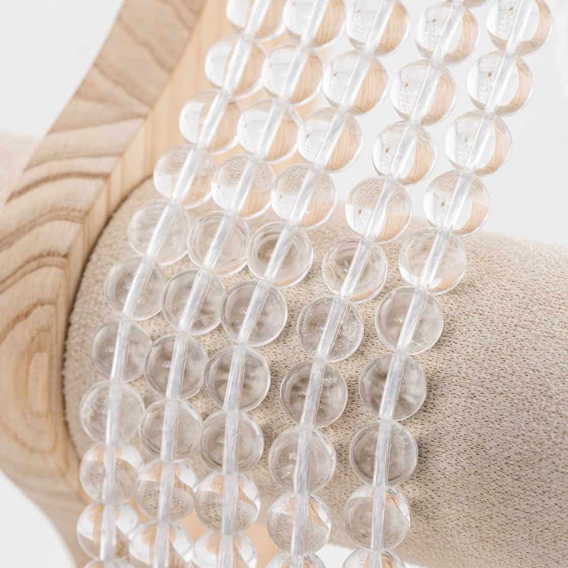 Cristallo di Rocca Prima Scelta Tondo Liscio 10mm-CRISTALLO DI ROCCA | Worldofjewel.com