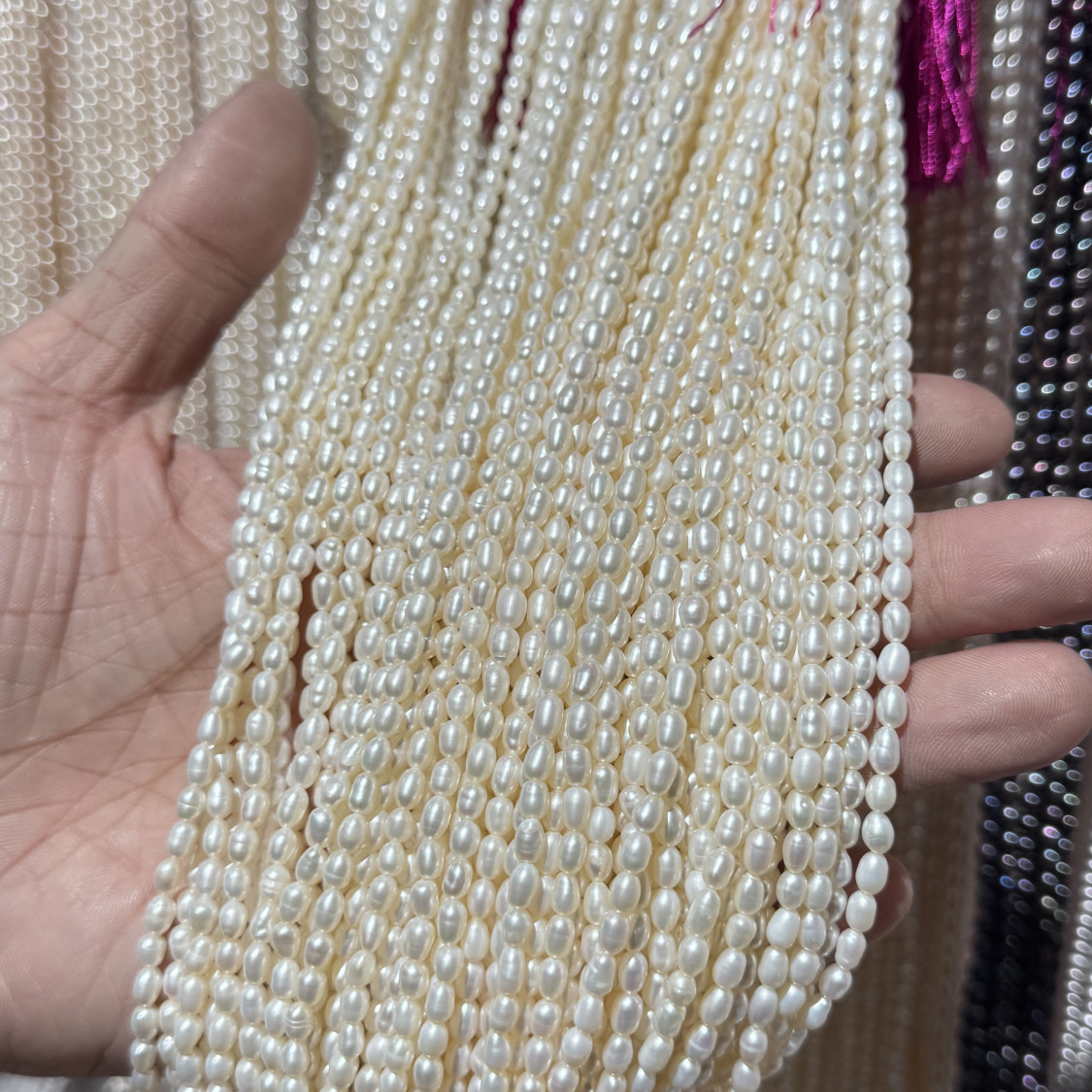 STOCK 20 Fili di Micro Perle Riso Qualità TOP LOTTO 5714-STOCK PERLE | Worldofjewel.com