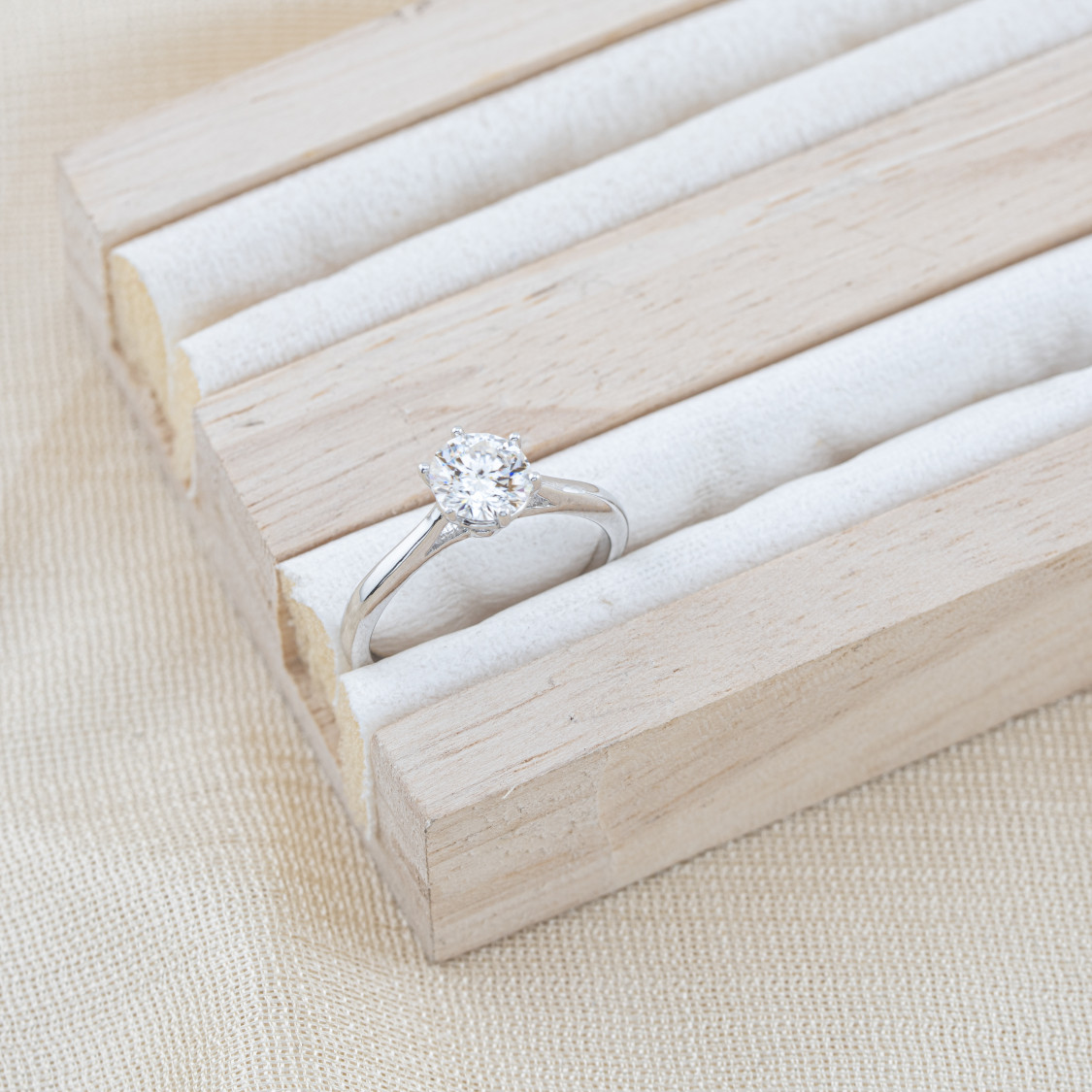 Anello In Argento 925 e Moissanite MOD.0100-Ringe aus Moissanit und 925er Silber | Worldofjewel.com