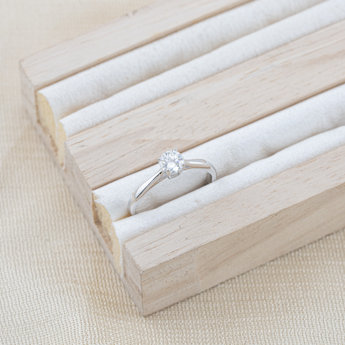 Anello In Argento 925 e Moissanite MOD.1040-Ringe aus Moissanit und 925er Silber | Worldofjewel.com