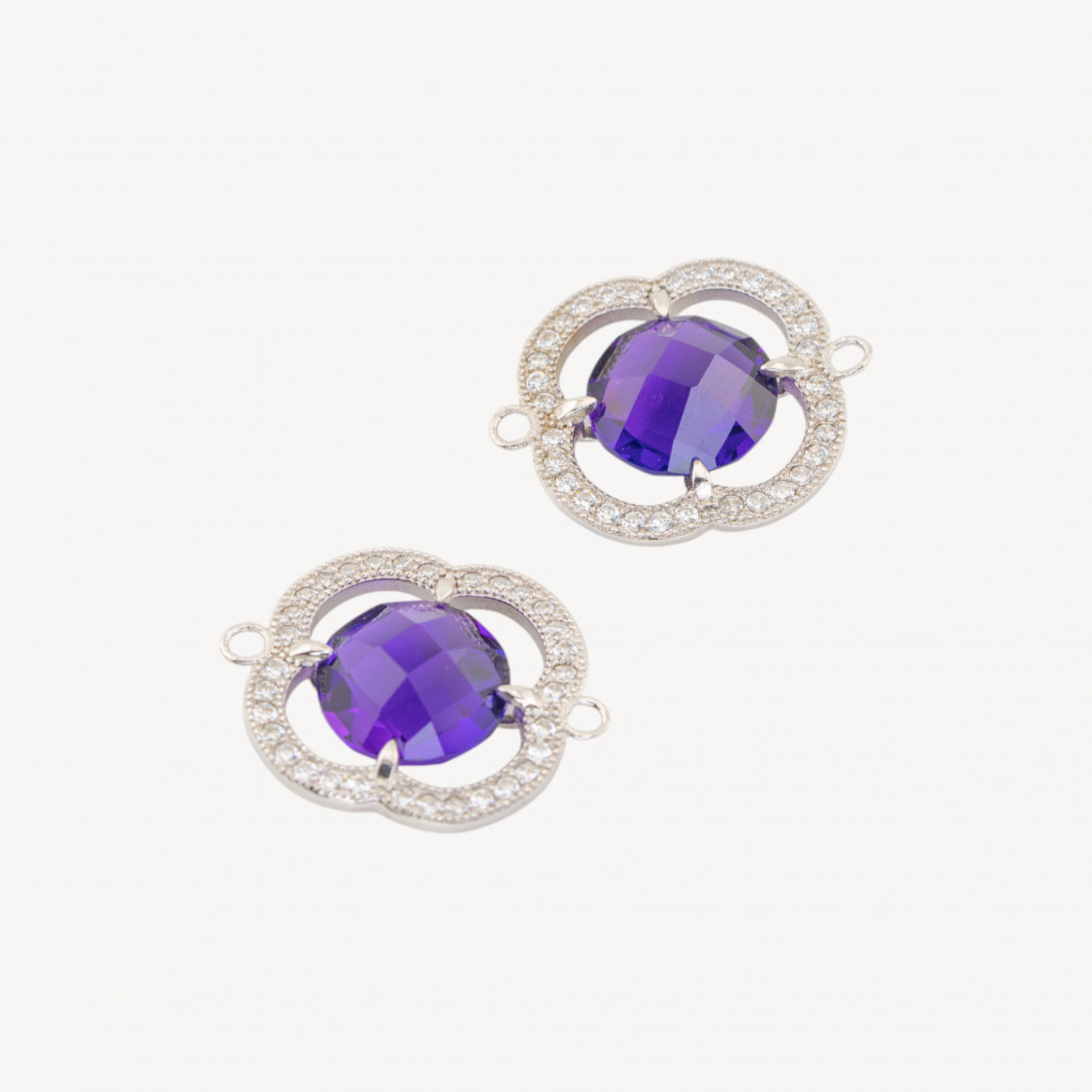 Componente Di Argento 925 Con Zirconi E Pietre Idrotermali Quadrifoglio 20x24mm 2pz Rodiato Viola-CONNETTORI CON PIETRE | Worldofjewel.com