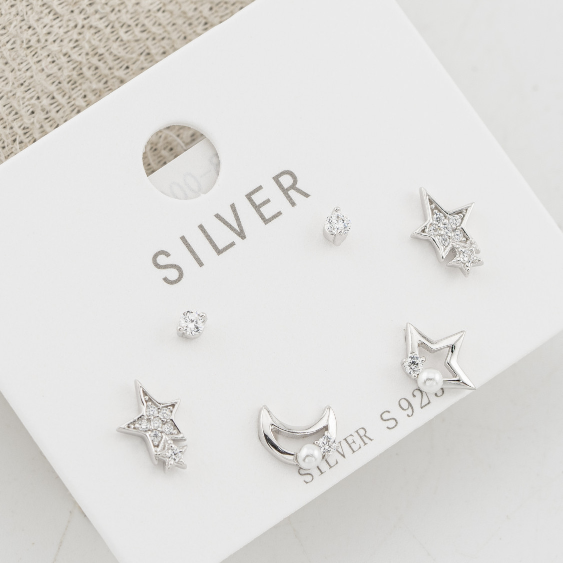 Orecchini In Argento 925 Tre Coppie Punti Luce, Luna e Stelle-ORECCHINI CON MOISSANITE E ARGENTO 925 | Worldofjewel.com