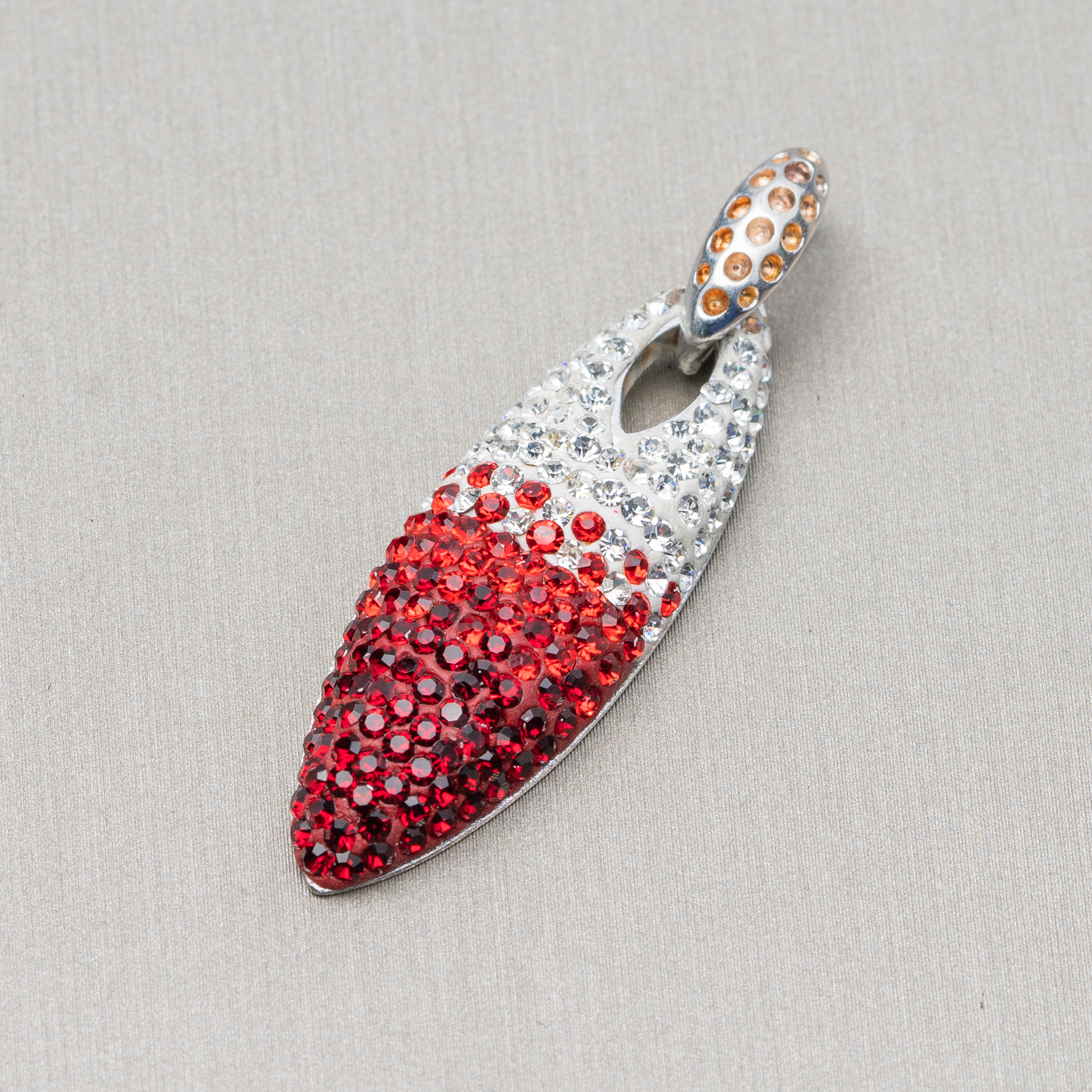 Ciondolo Pendente Di Argento 925 Con Strass Pave' 12x38mm Rosso